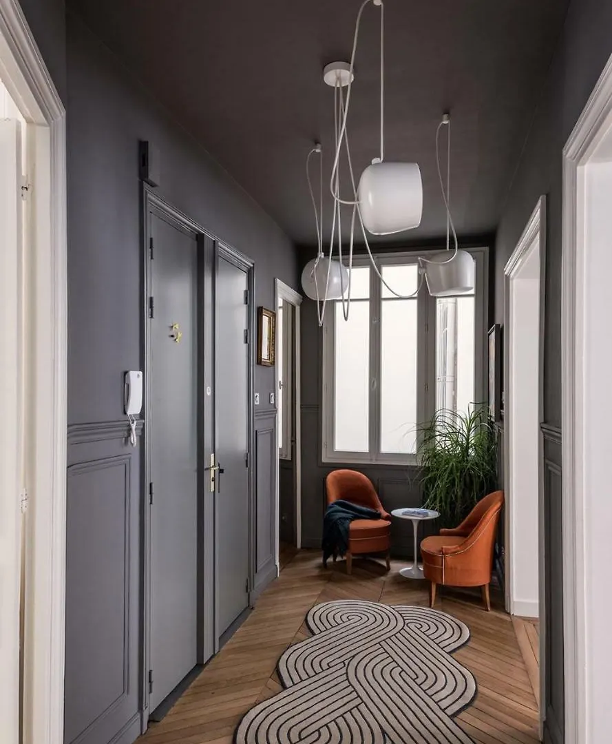 Apartment Avenue Pierre 1er De Serbie - Paris